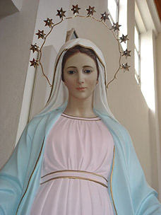 Statue of Our Lady of Međugorje - click for full size.
